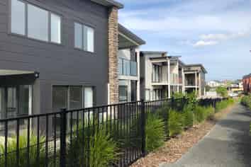 60C Hayfield Way, Karaka