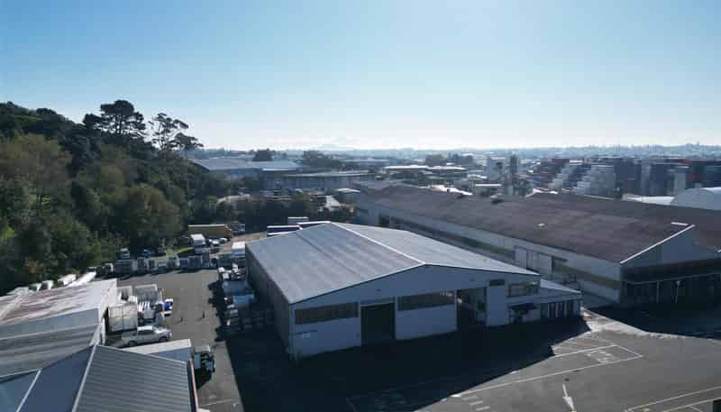  4J Morrin Road, Saint Johns