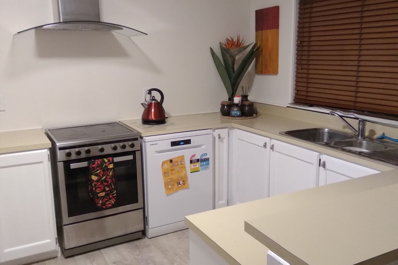 2 Robson Street, Mt Roskill - Widok 5
