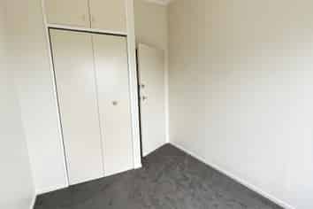 Manawatu / Whanganui - Address withheld