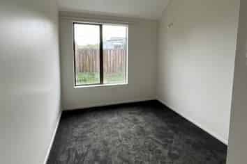 Manawatu / Whanganui - Address withheld