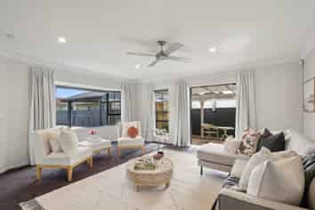 Manawatu / Whanganui - Address withheld
