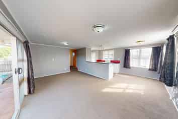 Manawatu / Whanganui - Address withheld