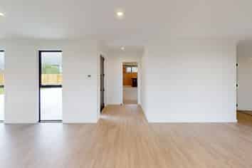 Manawatu / Whanganui - Address withheld