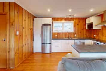 Manawatu / Whanganui - Address withheld