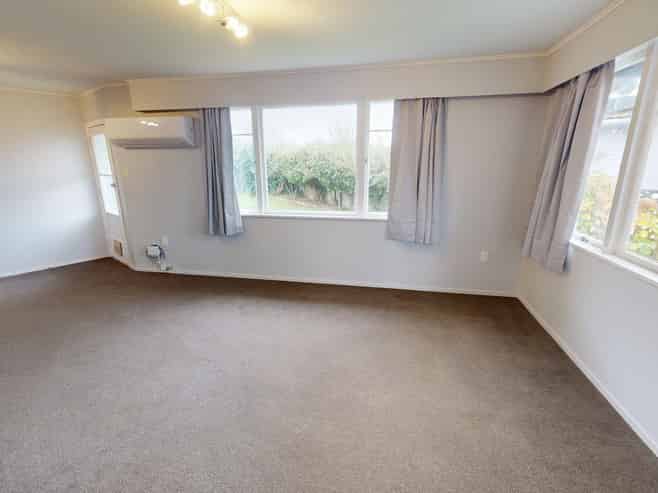 8 Buick Crescent, Awapuni