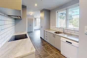 Manawatu / Whanganui - Address withheld