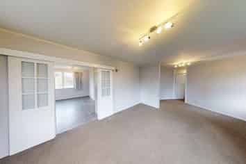 Manawatu / Whanganui - Address withheld