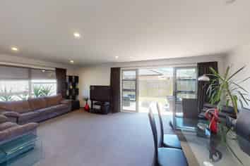 Manawatu / Whanganui - Address withheld