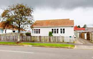 Manawatu / Whanganui - Address withheld