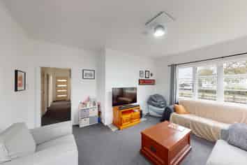 Manawatu / Whanganui - Address withheld