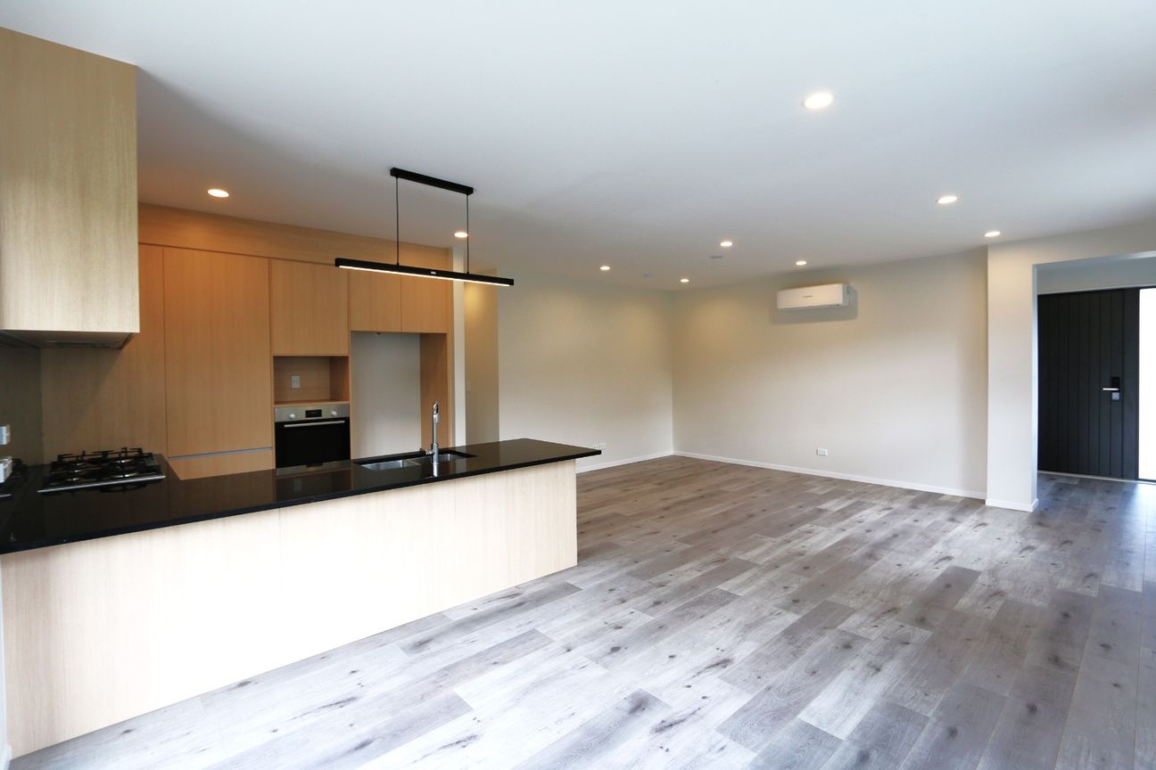 5 Bedrooms 4 bathroom house built in 2023 – pohled 5