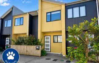 19 Eileen Newey Place, Henderson