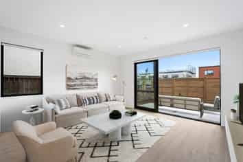 10 Kouka Road, Beachlands