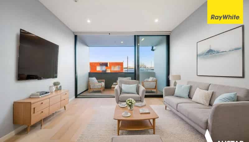 14 Todd Plaza, New Lynn