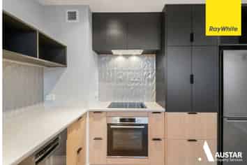 14 Todd Plaza, New Lynn