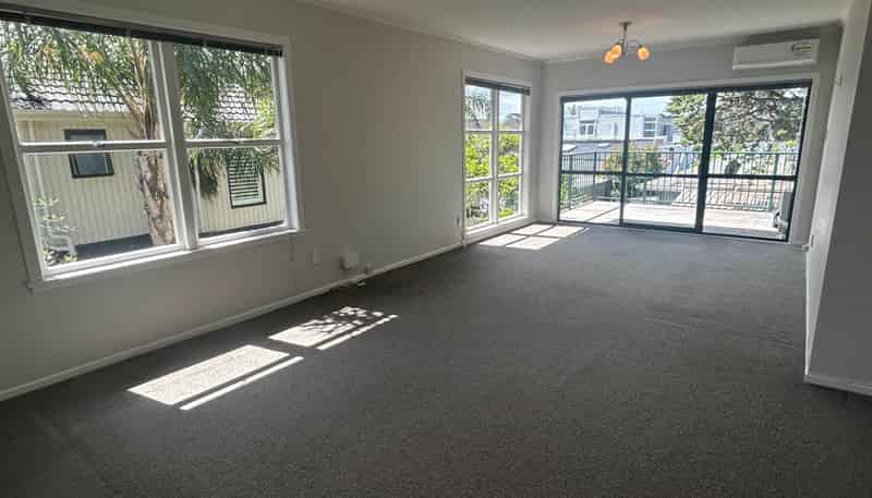 4/12 Taranaki Road, Kohimarama