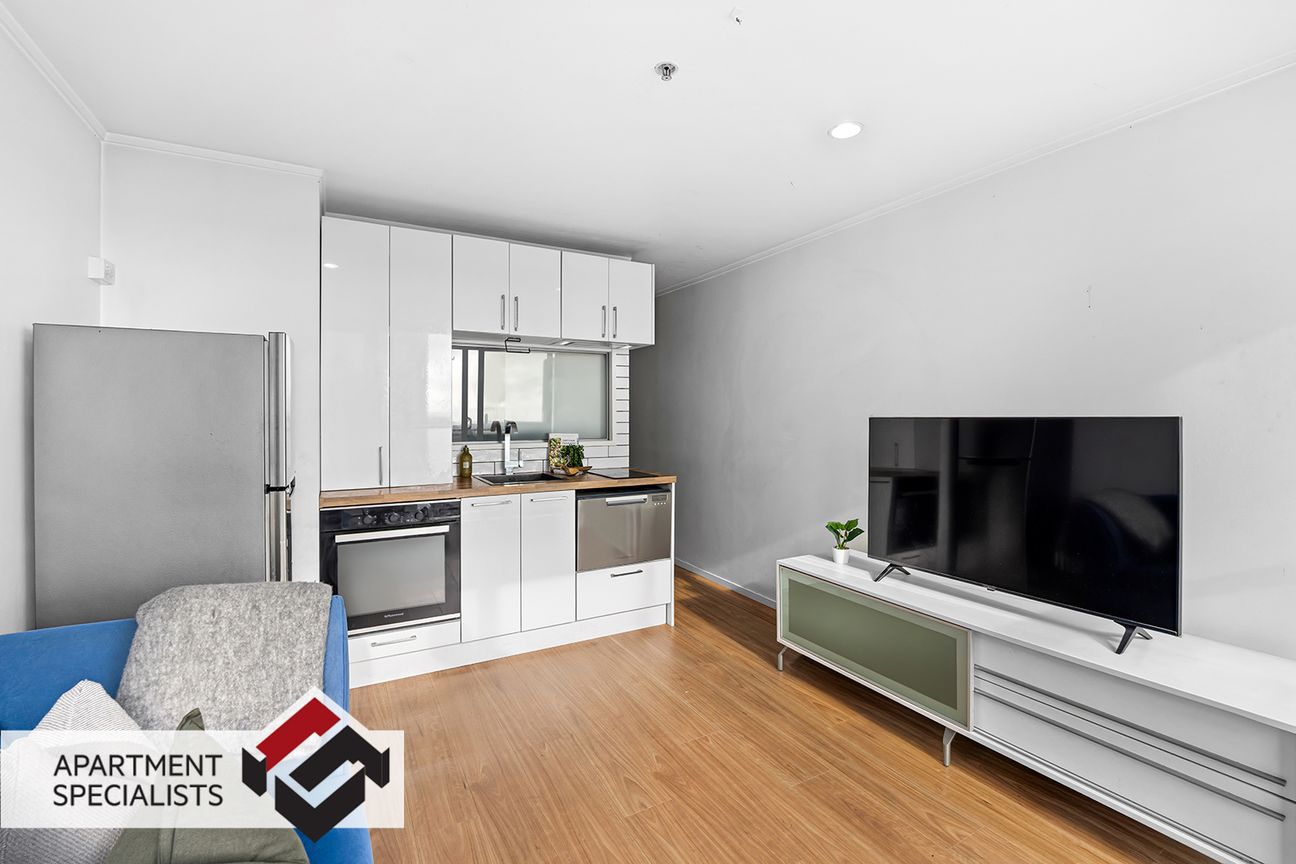 Elevated City Living with Harbour Views - Aanzicht 4