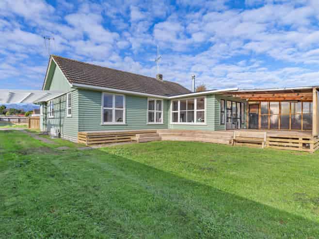 12 Awatea Street, Levin
