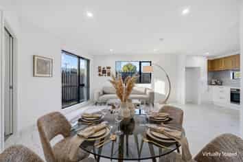11B Kenderdine Road, Papatoetoe