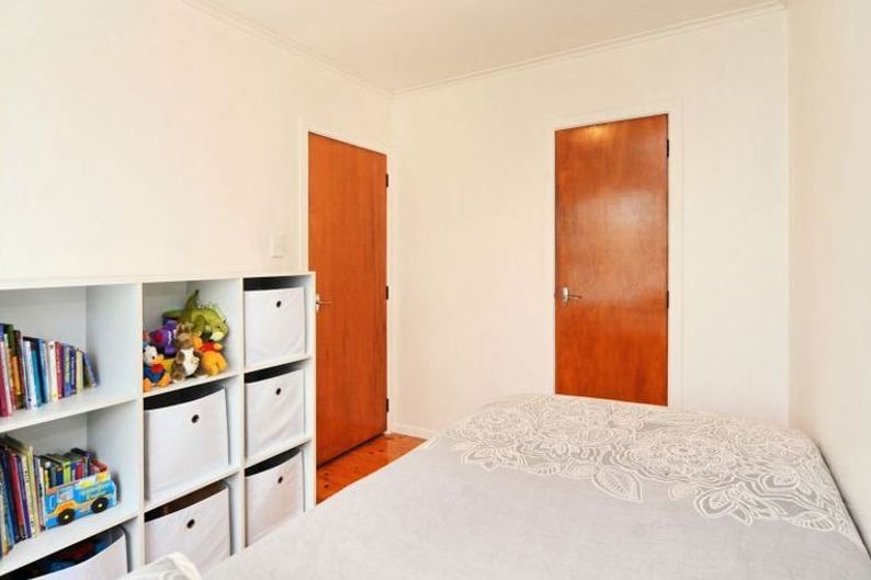 MT ALBERT 2 BEDROOM SPACIOUS BRICK & TILE BEAUTY - Widok 3