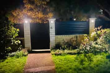 Auckland - Address withheld