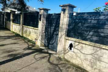 Auckland - Address withheld