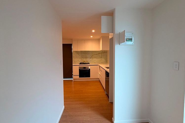 BRAND NEW MODERN 1BED ROOM GRANNY FLAT - Aanzicht 3