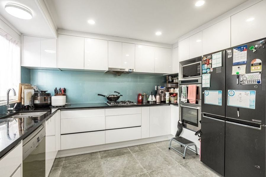 Spacious 4-Bedroom Family Home in Half Moon Bay - Mehr