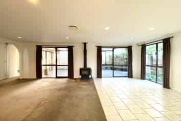 11B Princess Maria Place, Massey