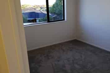 5D Sorrel Crescent, Bucklands Beach