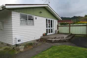 29A Shanly Street, Brown Owl