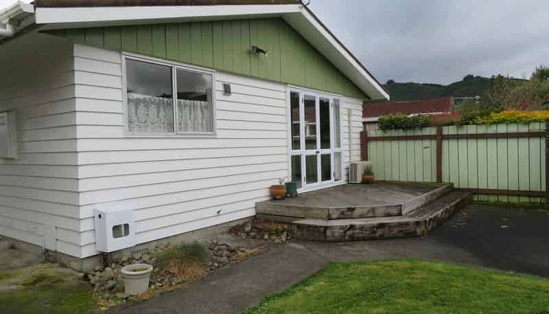 29A Shanly Street, Brown Owl