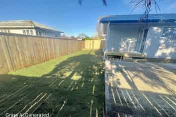 976A Tremaine Avenue, Roslyn