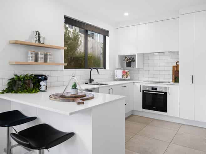 140A Lisle Farm Drive, Pukekohe