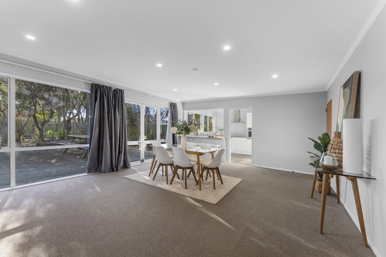 Spacious Family Home That Has It All! - Widok 6