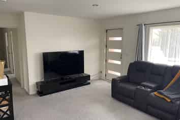 8 Rebecca Rise, Weymouth