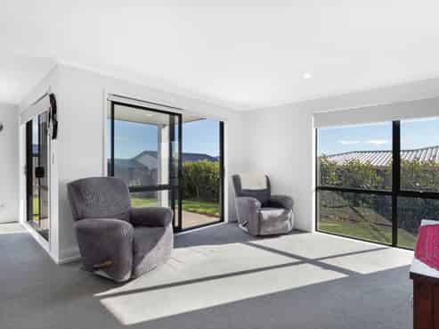 21 Tuaraki Drive, Wellsford