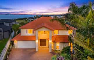 7 Kawai Rise, Te Atatu Peninsula