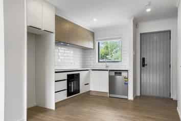 10/5 King Street, Papakura