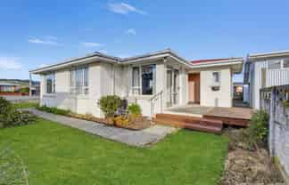 31 Main Street, Mataura