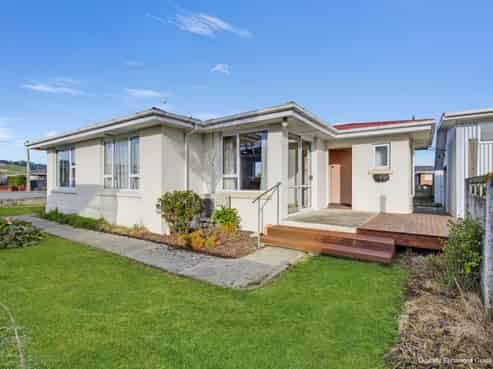 31 Main Street, Mataura