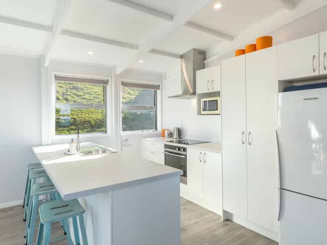 569B Te Awaiti Road, Tora