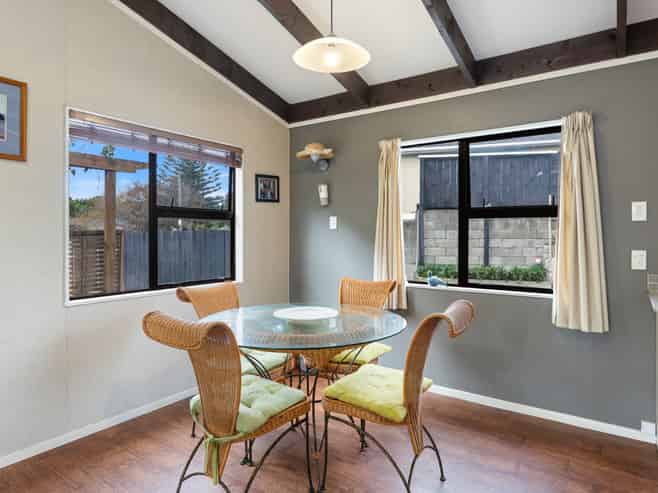 49 Tasman Road, Otaki Beach