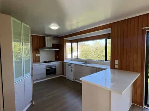 686 Coatesville Riverhead Highway , Coatesville