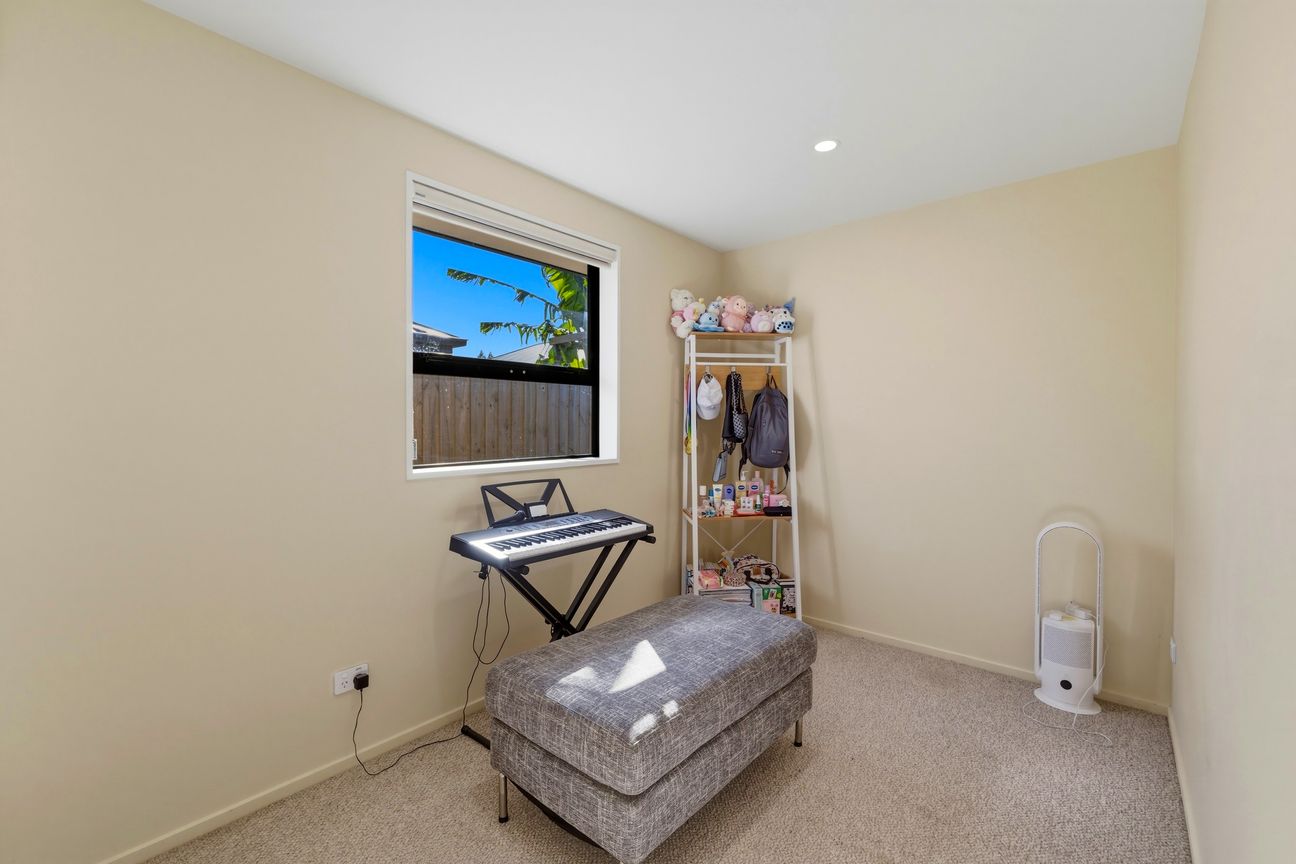 Modern and well presented home in Wigram - Widok 4