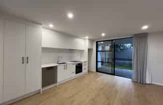 33 Dunkirk Terrace , Mount Albert