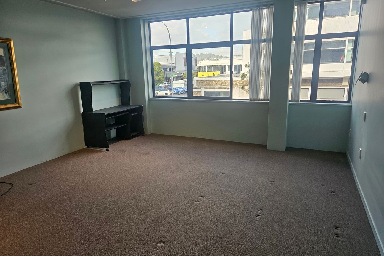 An Upstairs Office for Lease - Ansicht 3