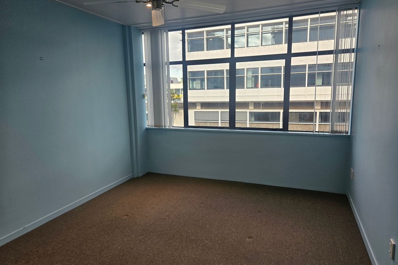 An Upstairs Office for Lease - Ansicht 4