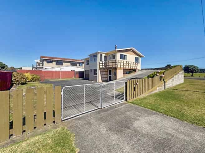 34 Linklater Avenue, Foxton Beach